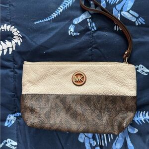 Michael Kors Two-Tone Wristlet in Cream and Brown